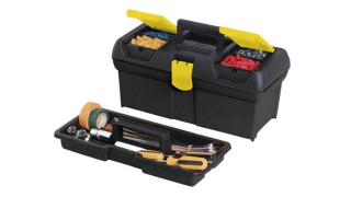 Illustration for article titled Deals: Automatic Driving Assistant, Smartphone Dash Mounts, Toolbox